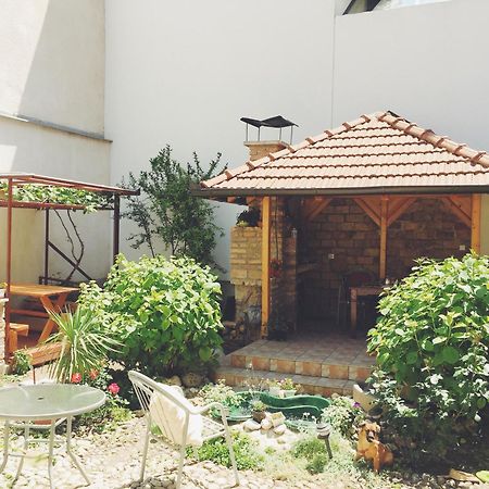 Guest House Nizama'S Place Sarajevo Exterior photo