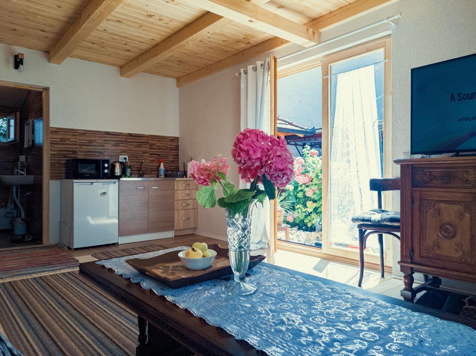 Guest House Nizama'S Place Sarajevo Exterior photo