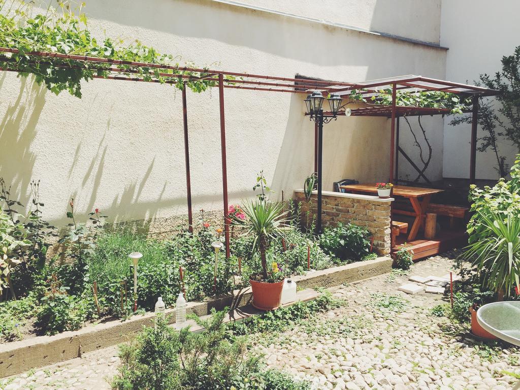 Guest House Nizama'S Place Sarajevo Exterior photo